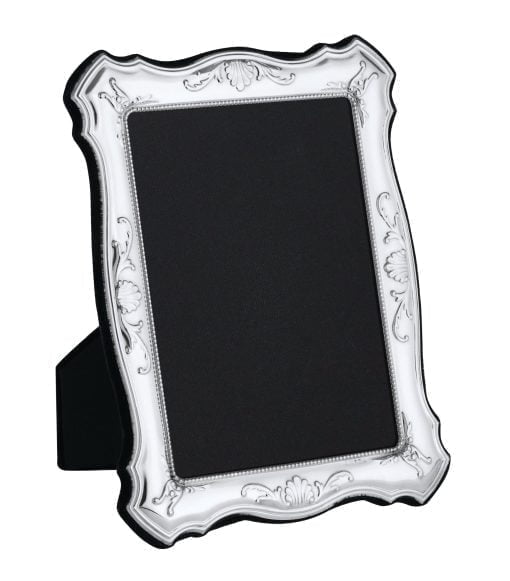 Sterling Silver Traditional 7 x 5 British Antique Photograph Frame by Carrs Silver