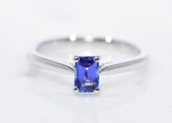 18ct White Gold Tanzanite Diamond Ring