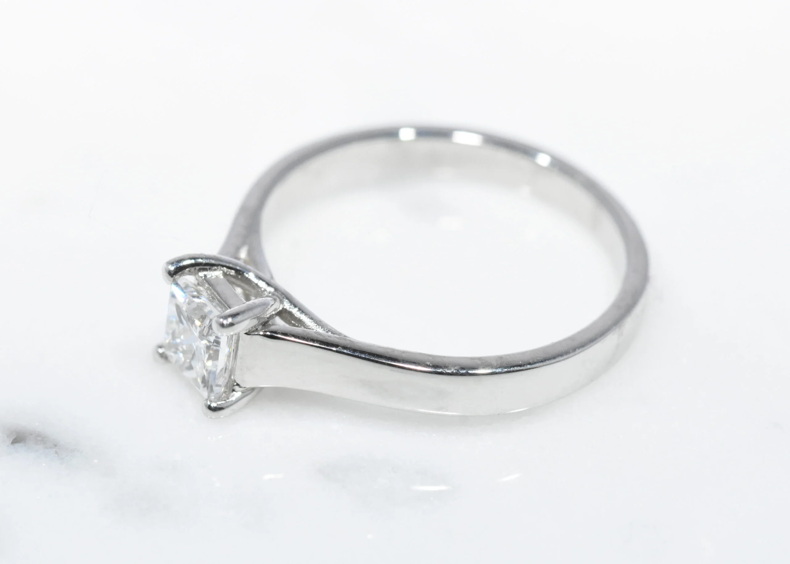 Princess Cut Diamond Ring - Image 4