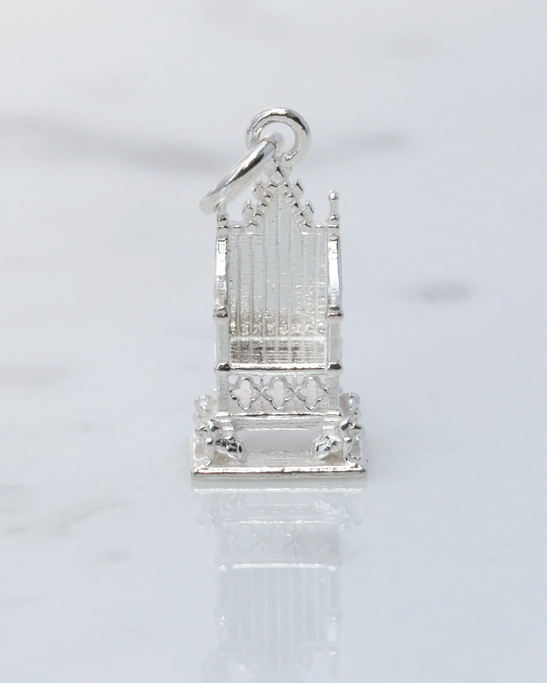 Silver Coronation Chair - Image 3