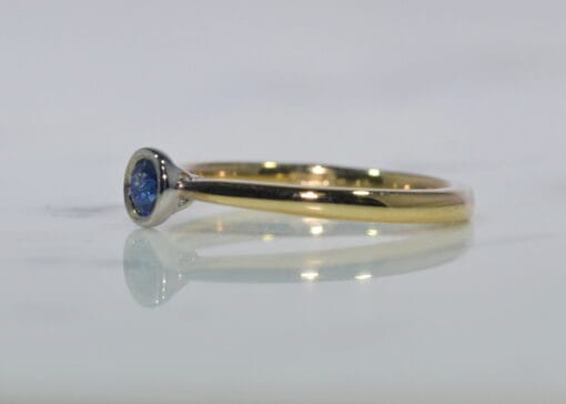 Blue Sapphire Single Stone Yellow Gold Ring - Image 2