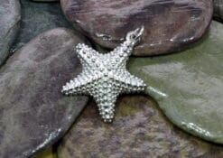 starfish pendant - small