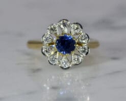 18ct sapphire and diamond ring