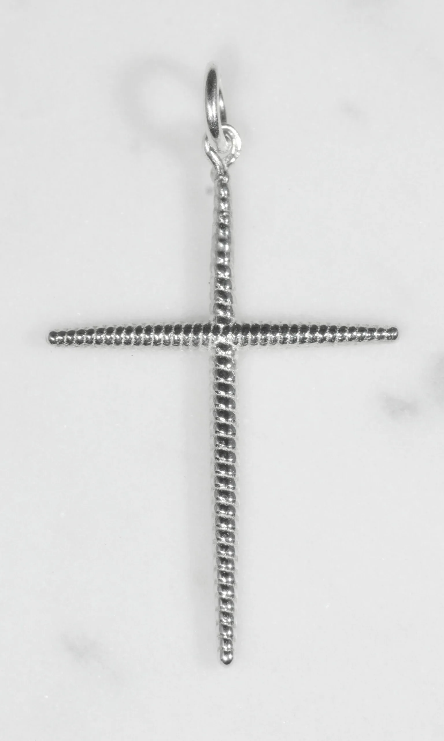 large ribbed sterling silver cross pendant