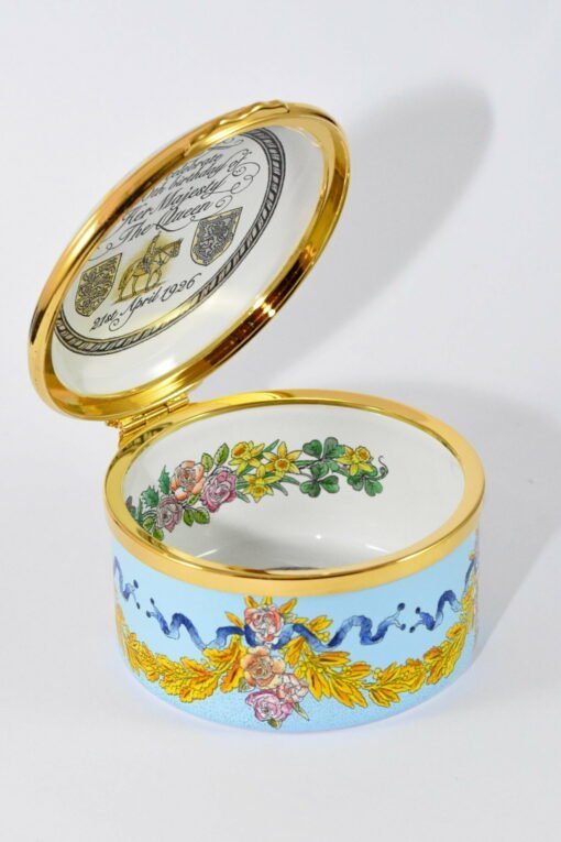 Halcyon Days The Queens 80th Birthday Enamel Box - Image 3