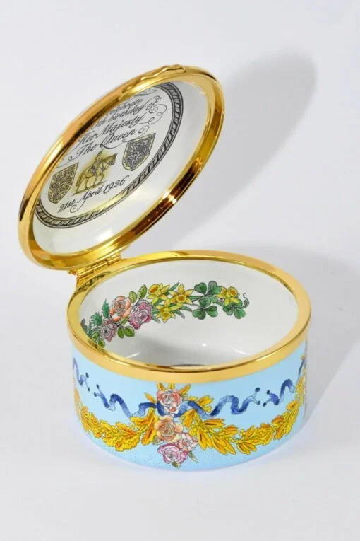 Halcyon Days The Queens 80th Birthday Enamel Box - Image 3